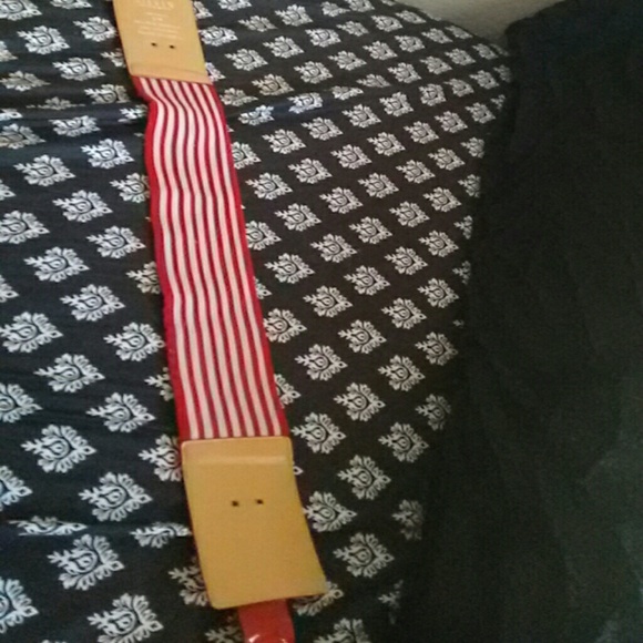 Steve Madden belt - Picture 2 of 3