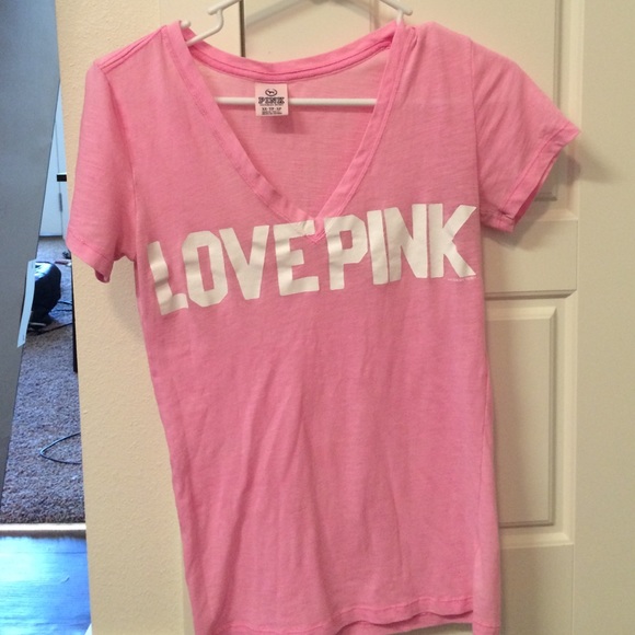 Victoria's Secret PINK t-shirt