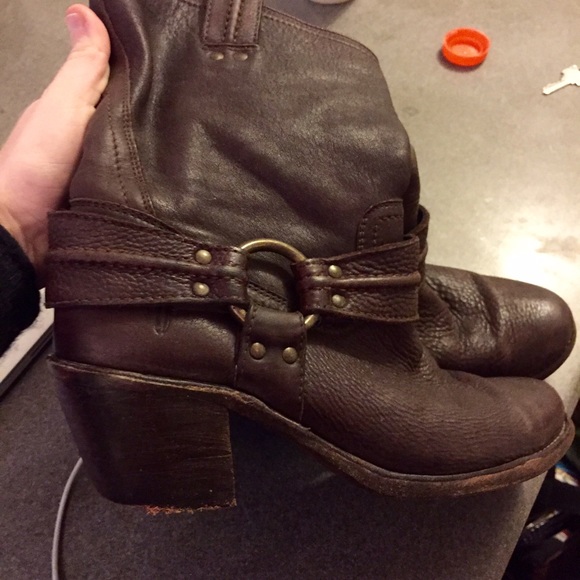 🎉SALE!!🎉Size 8.5 Frye boots AUTHENTIC! - Picture 4 of 4