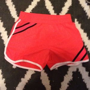 Pink wind shorts with draw string. YOUTH