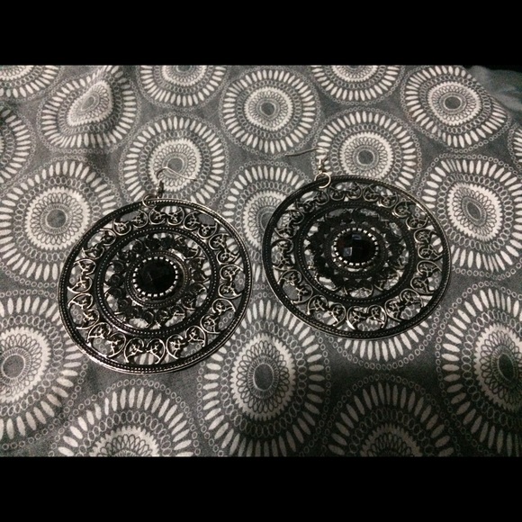 Cool punk earrings - Picture 2 of 3