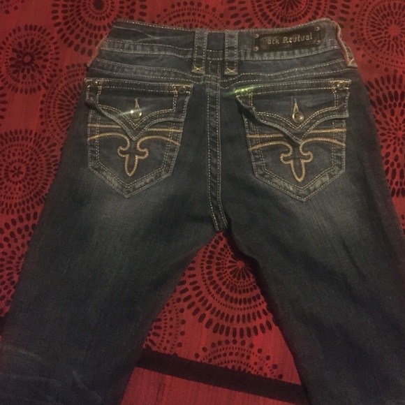 Sold - Picture 2 of 4