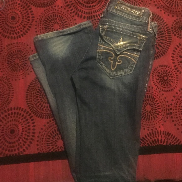 Sold - Picture 3 of 4