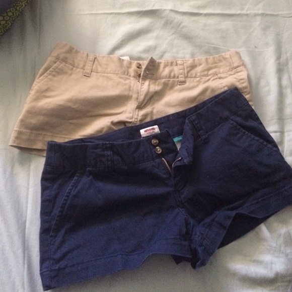 Bundle mossimo shorts tan & navy blue
