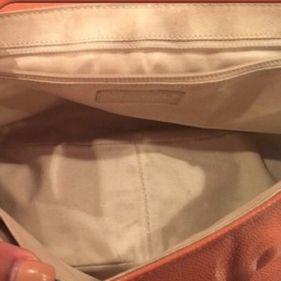 🚫SOLD🚫 CHANEL BAG - Picture 2 of 4