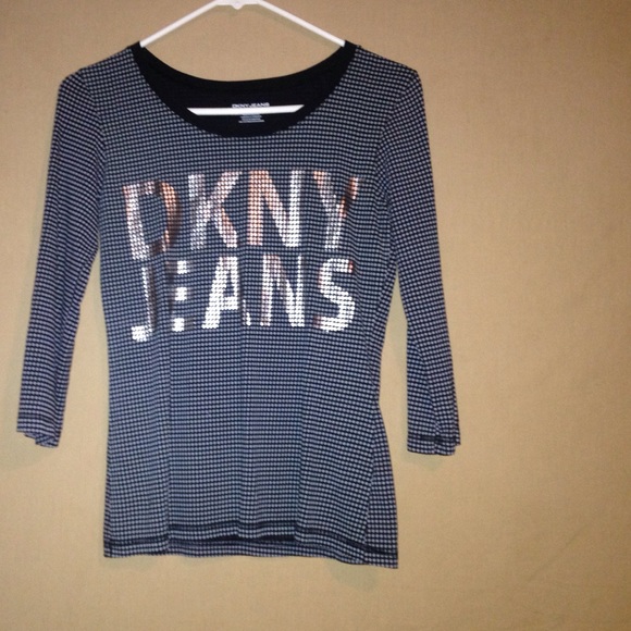 DKNY three quarter sleeve top