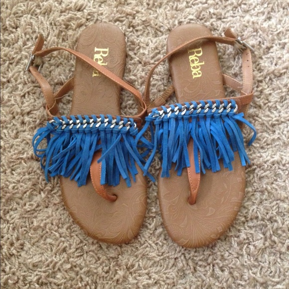 Reba sandals