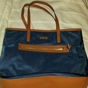 Michael Kors Kempton