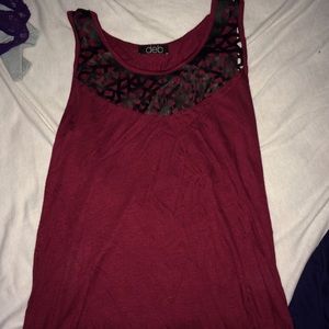 Red wine colored tank top ❤️