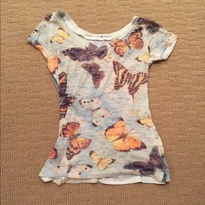 Butterfly pattern tee shirt