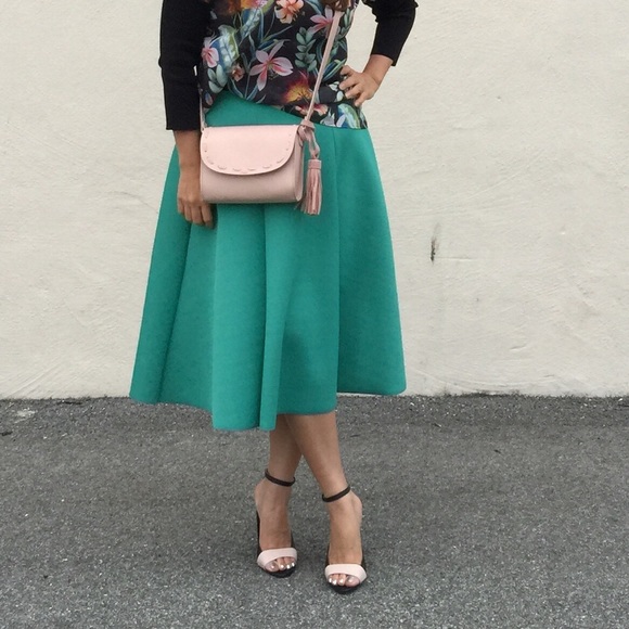 🎉HOST PICK🎉H&M skirt - Picture 3 of 4