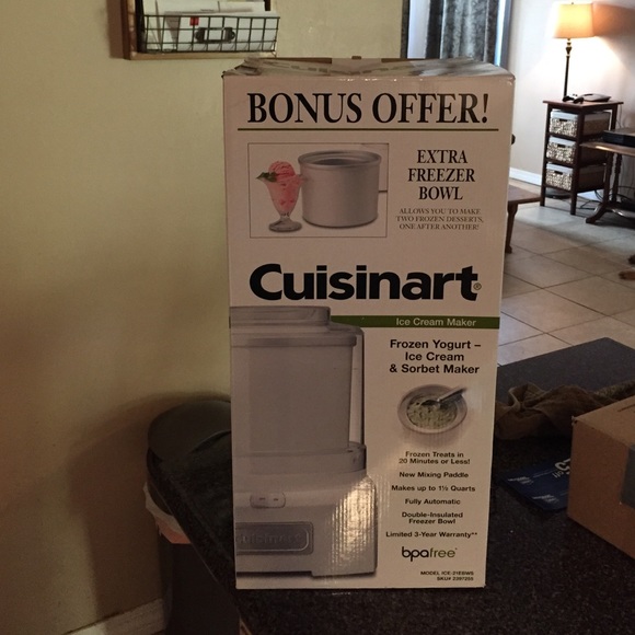 Cuisinart ice cream & sorbet maker