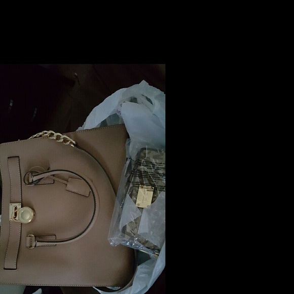 Micheal Kors Orig East/West Lrg Tote
