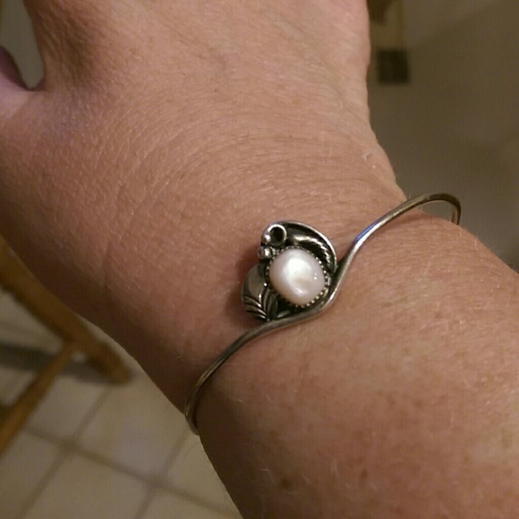 Silver Bracelet with pale pink inlaid stone