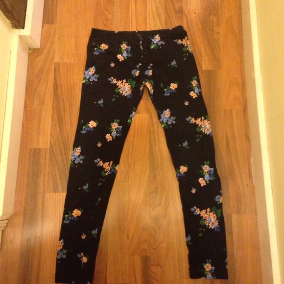 Floral leggings