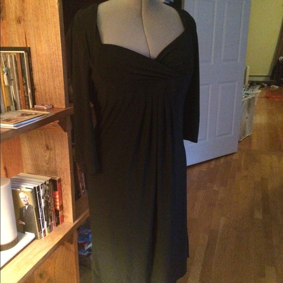 Classy sexy LBD! Size 16