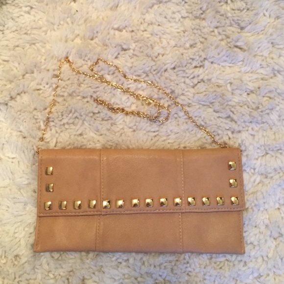Nude Clutch