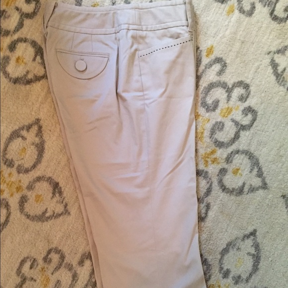LOFT capris - Picture 1 of 3