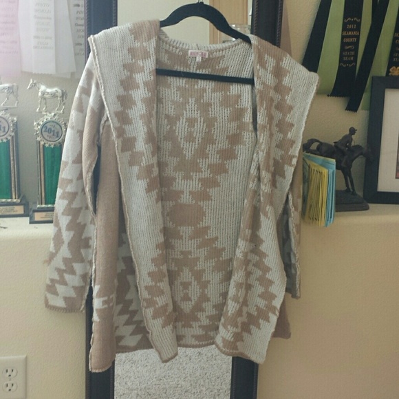 Woven heart cardigan