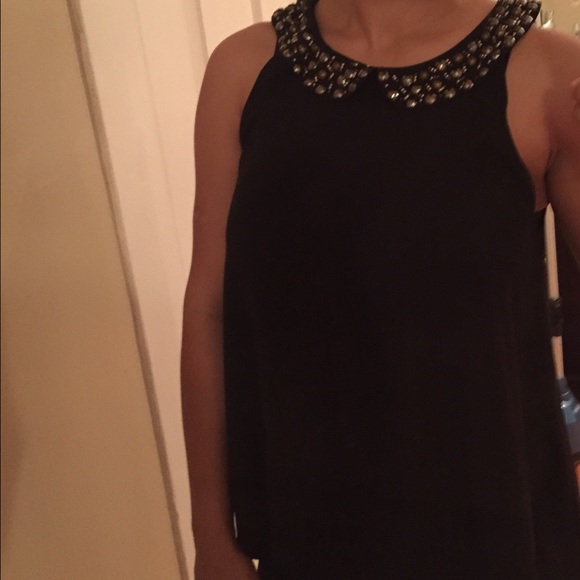 Black shirt