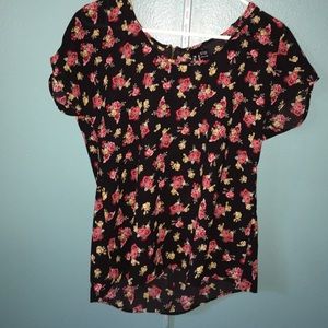Red Rose W/ Zipper Tee
