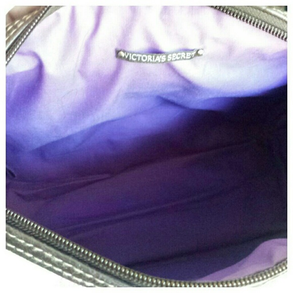 Gifted-Victoria's Secret Medium Floral Handbag - Picture 4 of 4