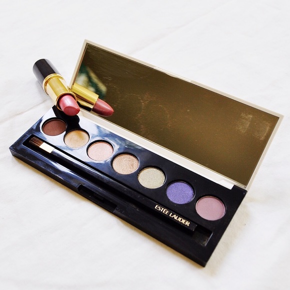 Lisa Perry for Estée Lauder Lipstick and Eyeshadow - Picture 2 of 4