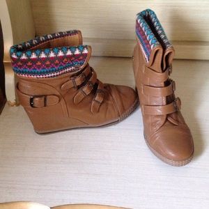 Bucco leather wedge shoes