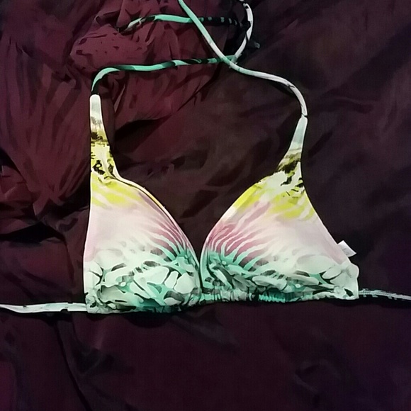 Bathing suit top