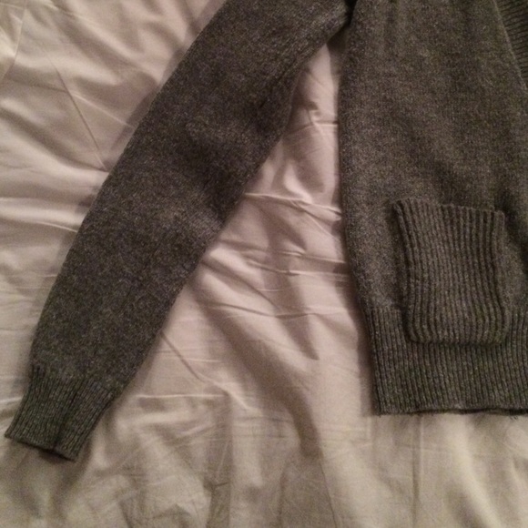 Wool blend grey sweater - Picture 2 of 4