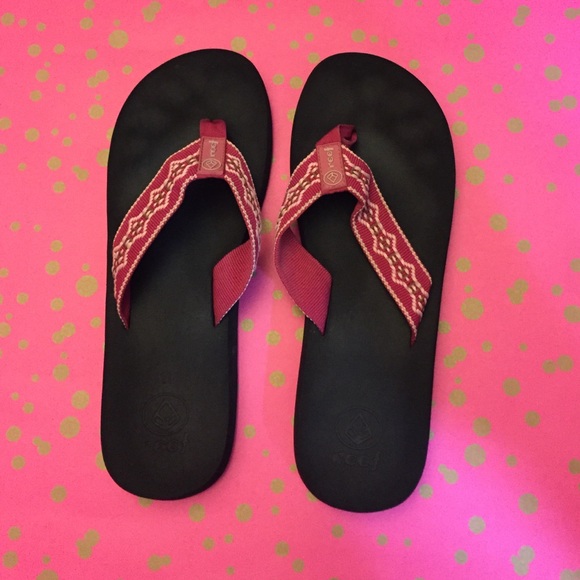 Reef Flip Flops - pink