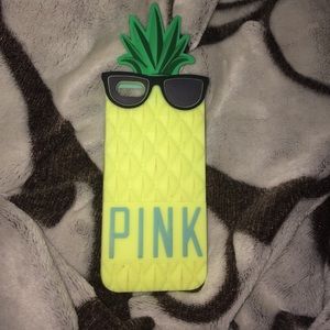 Pineapple pink case