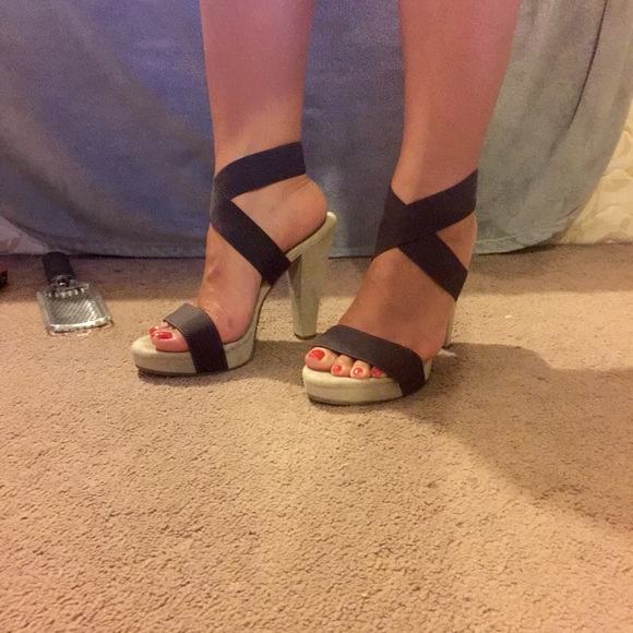 Jessica Simpson Shoes - Jessica Simpson elastic strap heels