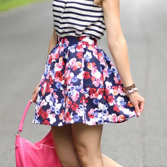 Express floral flare skirt