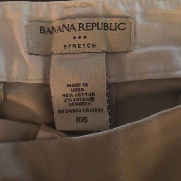 Banana Republic khakis pants. - Picture 2 of 4