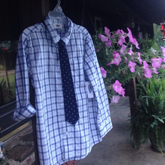 SOLD⚡️KIDS PLAID BUTTON UP SHIRT AND TIE
