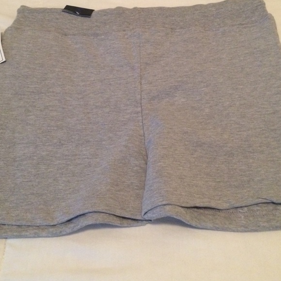 Amazing comfy shorts - Picture 3 of 4