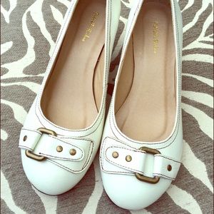 Gabriella Rocha Chic Wedge