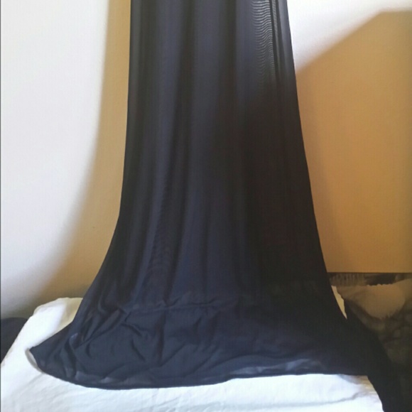 Sheer Tank - Picture 3 of 3
