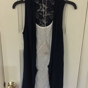 Nice top with accessories