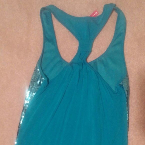 Tank top - Picture 2 of 2