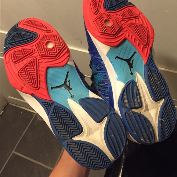 Cp3 Jordan's - Picture 3 of 4