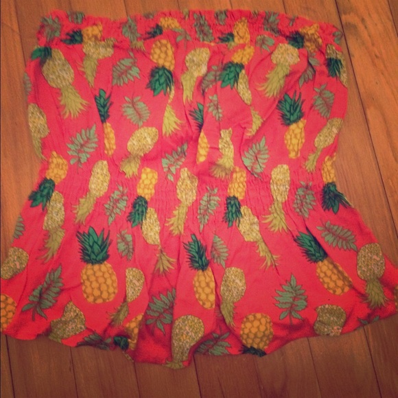 🍍🌴🍍Pinneaple Strapless Top Summer Hot Medium🔆