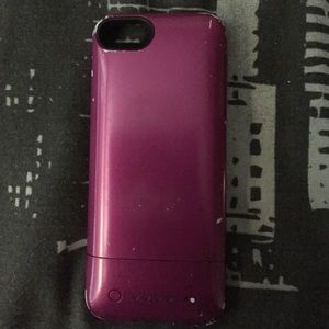Fuchsia Mophie iPhone 5/5s case