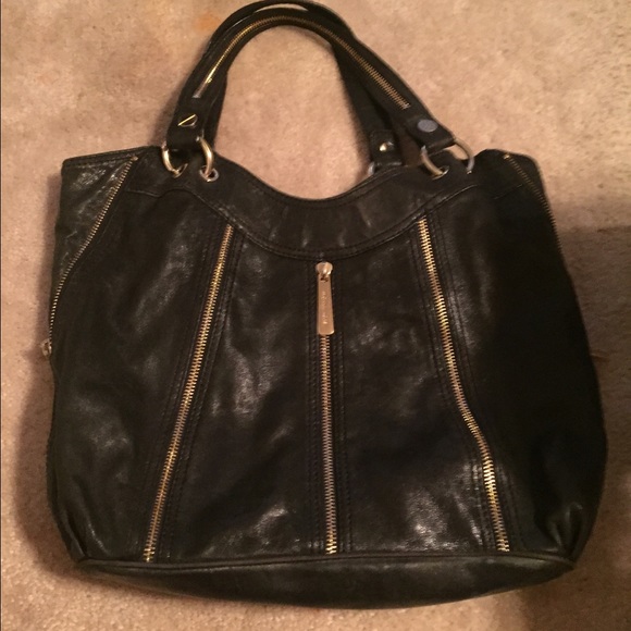 Black Michael Kors Zipper Bag