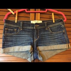 Gilly Hicks Jean Shorts size 4