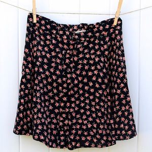 Flowy skirt, perfect for summer!