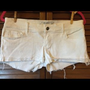 Gilly Hicks white jean shorts size 4!
