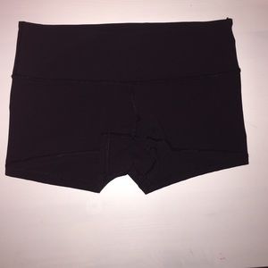 lululemon boogie shorts