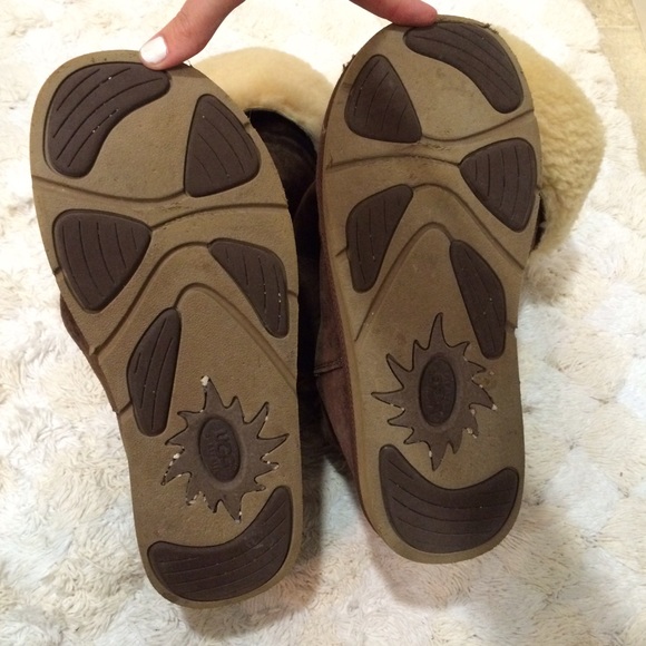 Sheepskin Ugg boots *was $90* - Picture 3 of 4